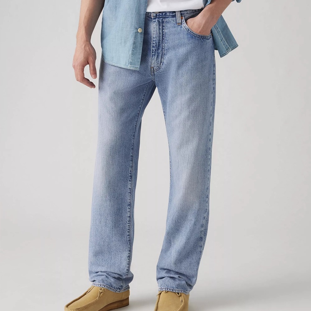 Levi’s 555 relaxed straight linen + denim jeans